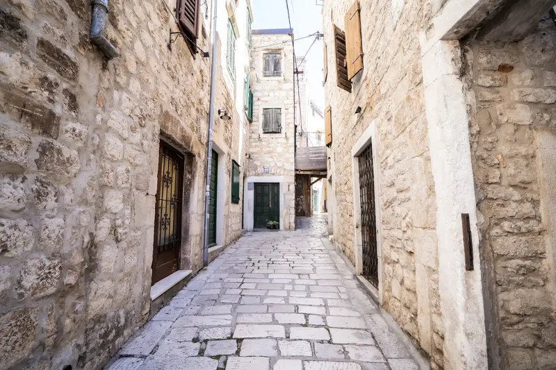 Šibenik Old Town House — exterior view 1